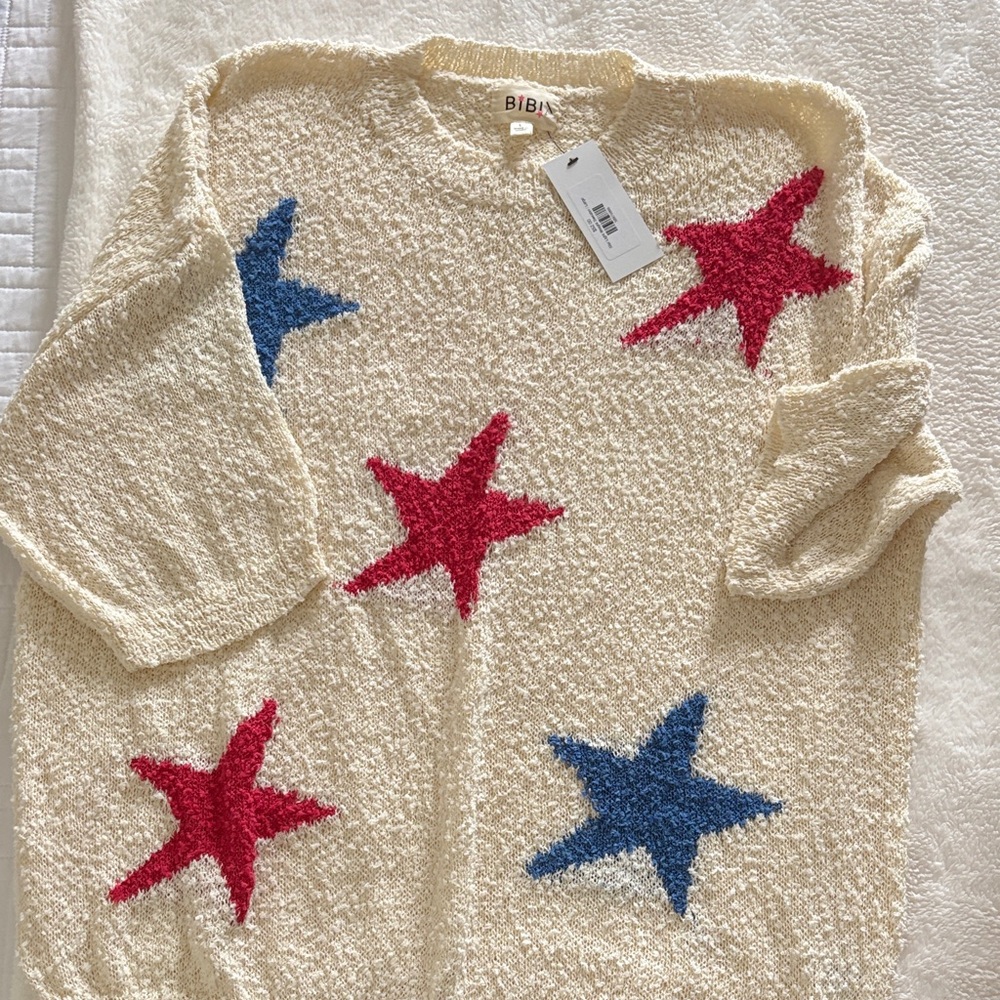 BiBi Cream Sweater with Vibrant Star Design